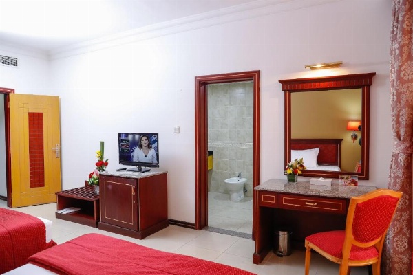 Taj Plaza Hotel image 38